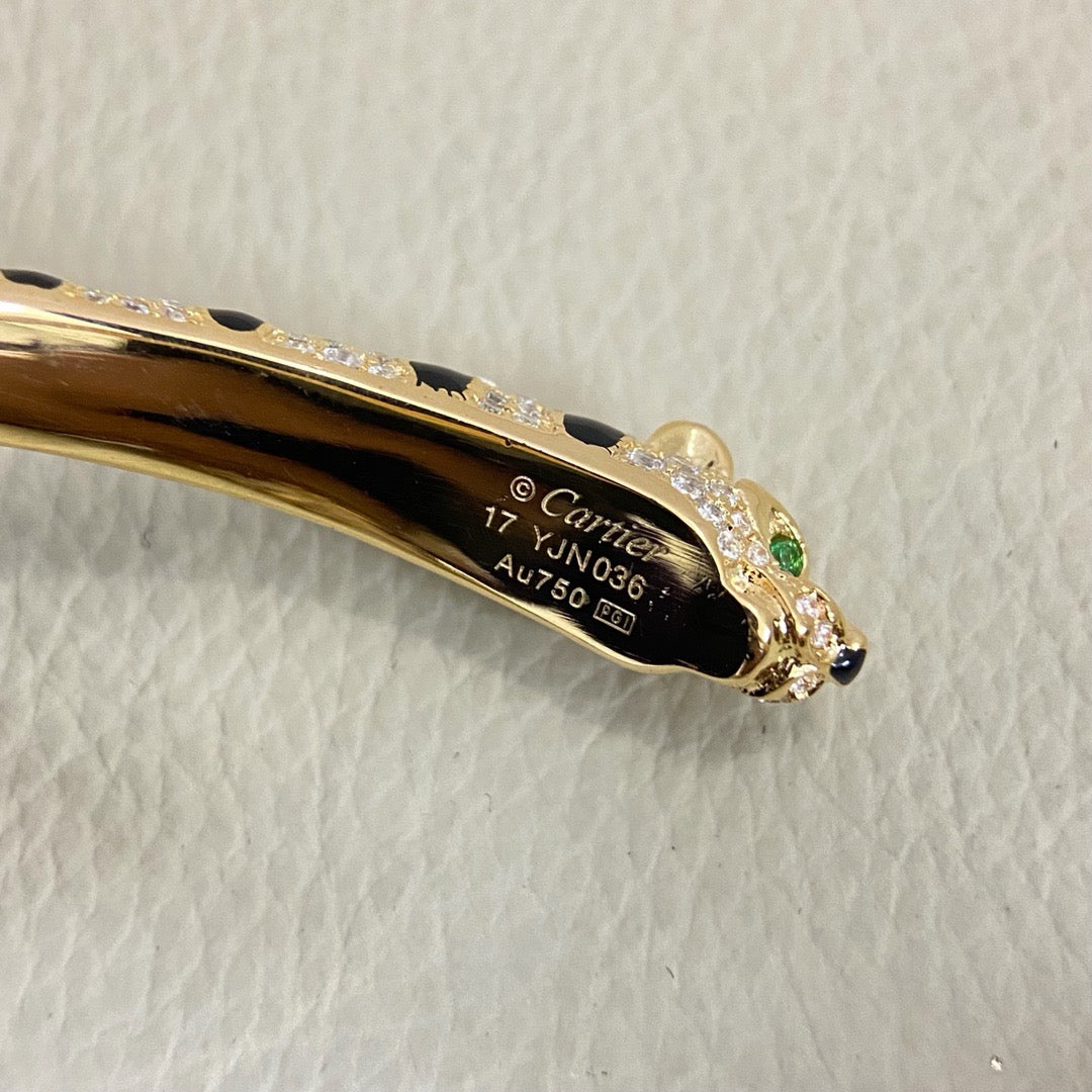 [Limara] PANTHERE DOUBLE HEADED HALF DIAMOND OPEN BRACELET