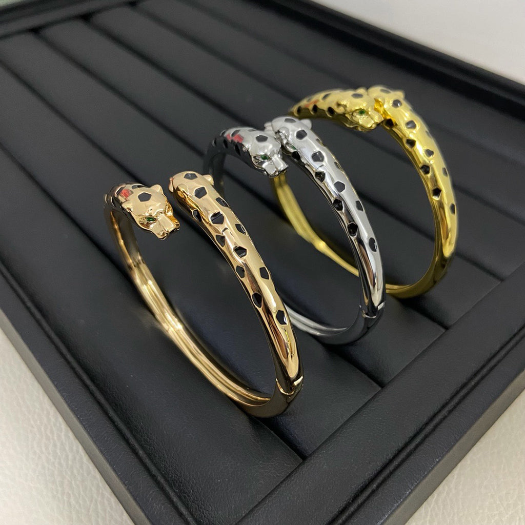 [Limara] PANTHERE DOUBLE HEADED OPEN BRACELET