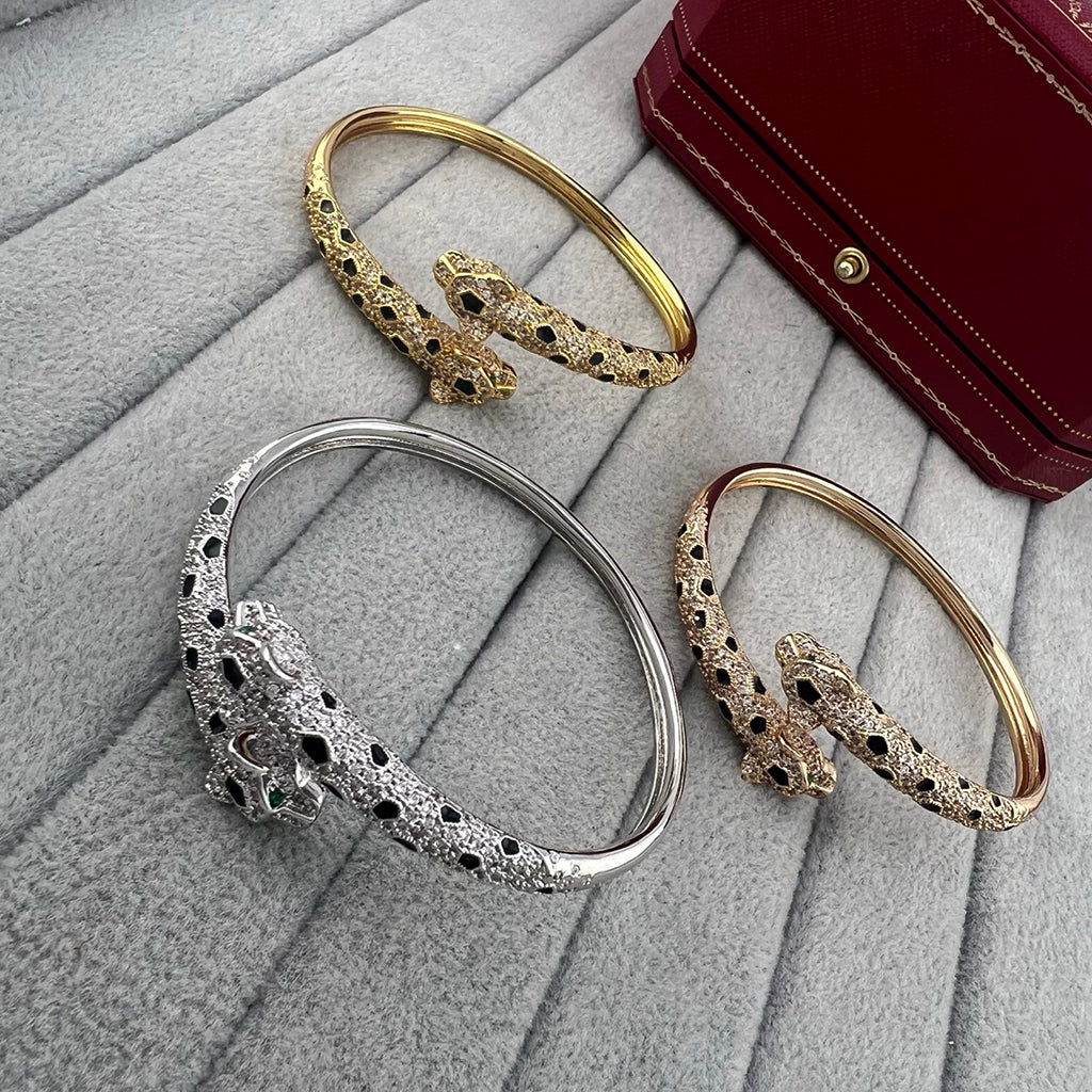 [Limara] PANTHERE DOUBLE HEADED HALF DIAMOND OPEN BRACELET