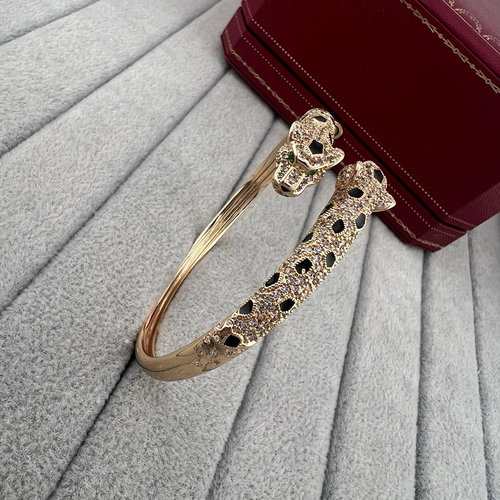 [Limara] PANTHERE DOUBLE HEADED HALF DIAMOND OPEN BRACELET