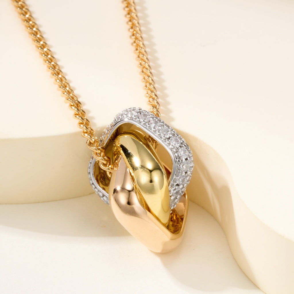 [Limara] TRINITY CUSHION NECKLACE COLLECTION