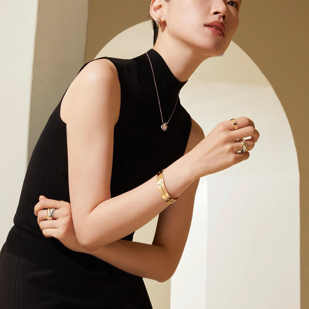[Limara] TRINITY CUSHION NECKLACE COLLECTION