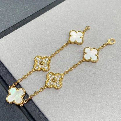 [Limara]LUCKY CLOVER 5-MOTIF BRACELET - WHITE MOTHER-OF-PEARL COLLECTION