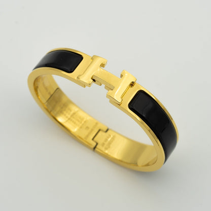 [Limara]H BLACK BRACELET