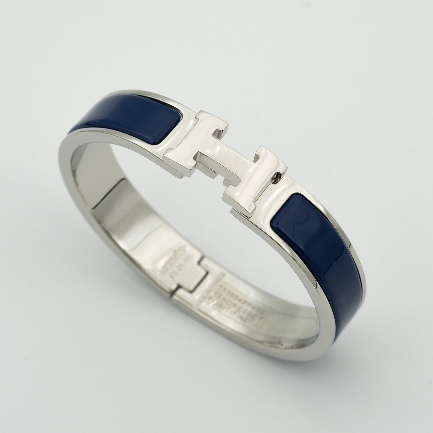 [Limara]H BLUE BRACELET