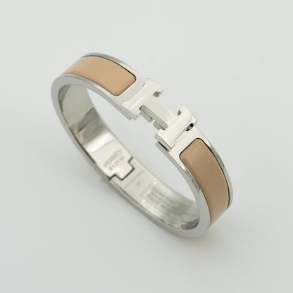 [Limara]H GREY BRACELET