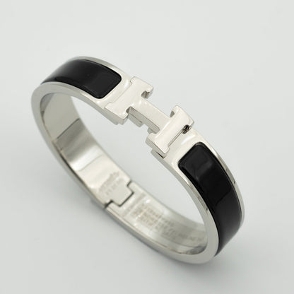 [Limara]H BLACK BRACELET