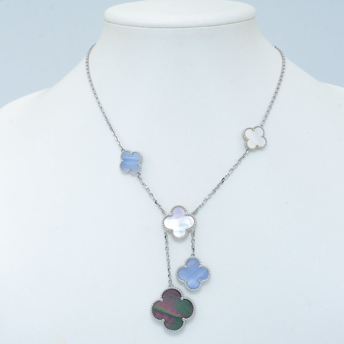 [Limara]CLOVER MOP CHALCEDONY NECKLACE SILVER 6 MOTIF