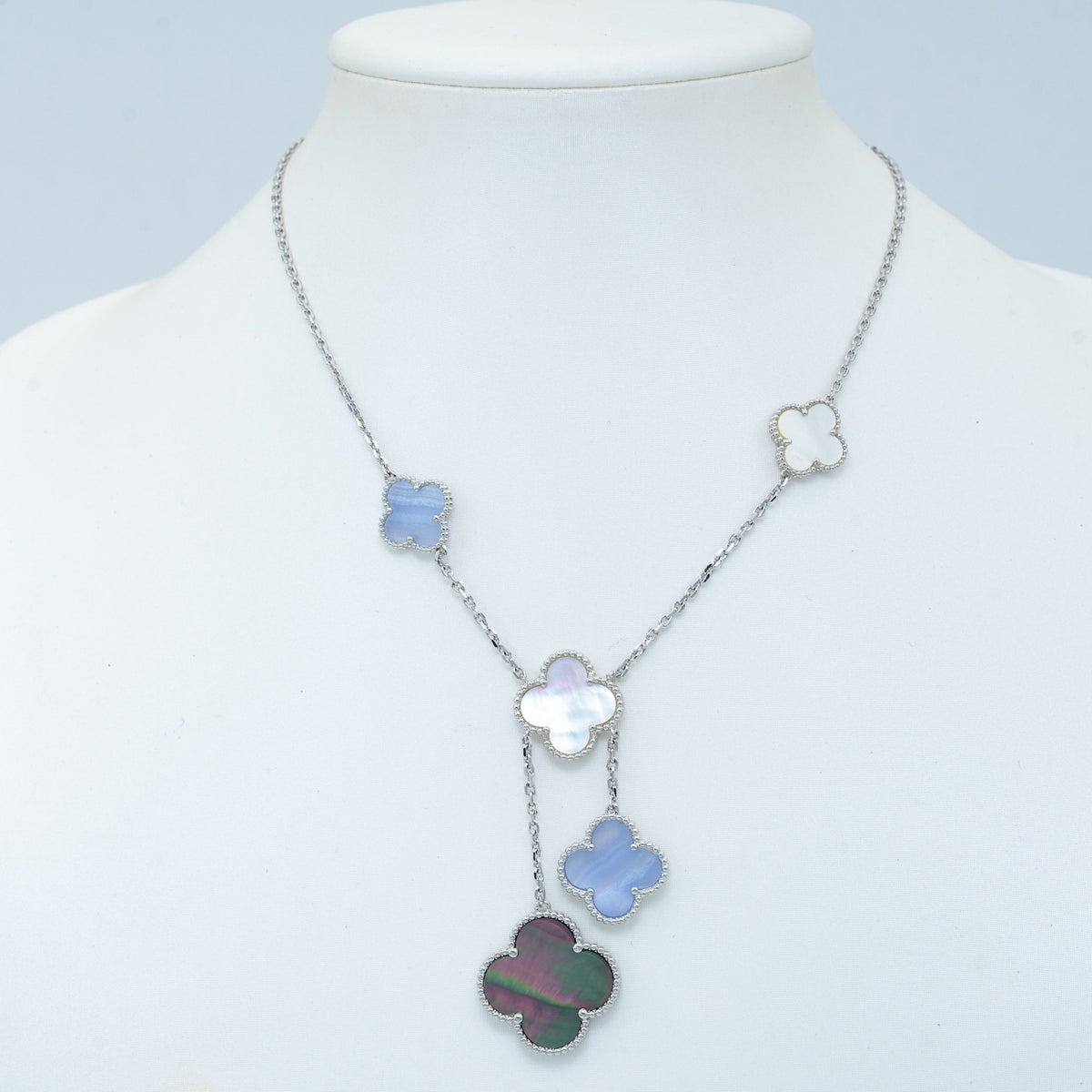 [Limara]CLOVER MOP CHALCEDONY NECKLACE SILVER 6 MOTIF