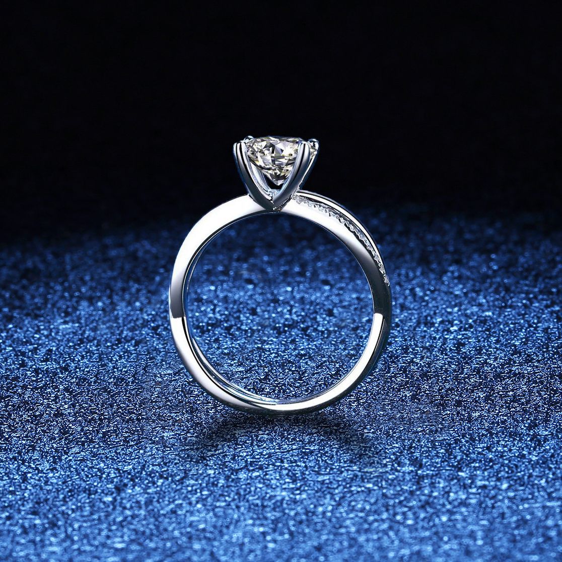 [Limara]ELEGANT 4-PRONG CROSSOVER MOISSANITE ENGAGEMENT RING