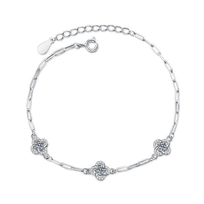 [Limara]TRIPLE-CLOVER MOISSANITE BRACELET