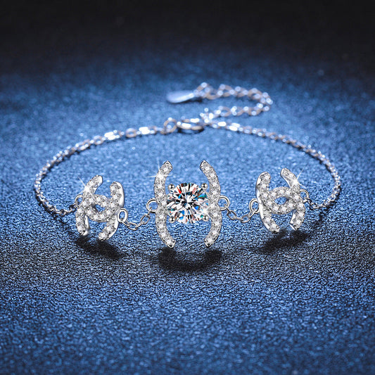 [Limara]CLASSIC INTERLOCKING MOISSANITE BRACELET