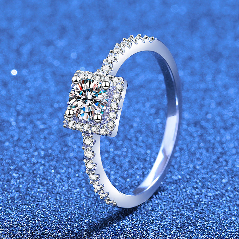 [Limara]DAINTY SUGAR-CUBE MOISSANITE RING