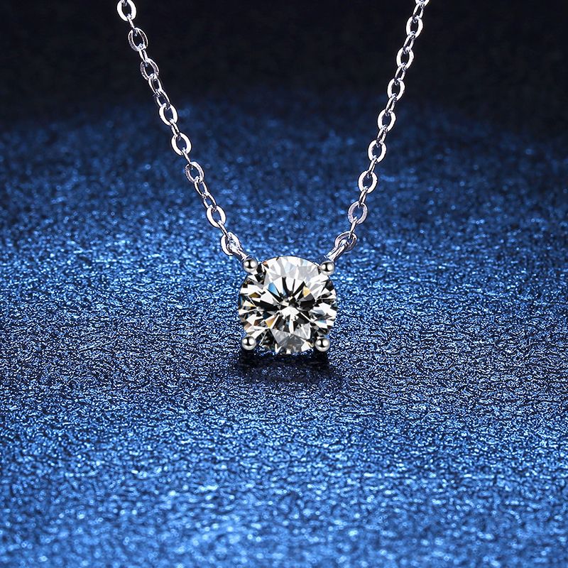 [Limara]CLASSIC FOUR-PRONG SOLITAIRE MOISSANITE NECKLACE