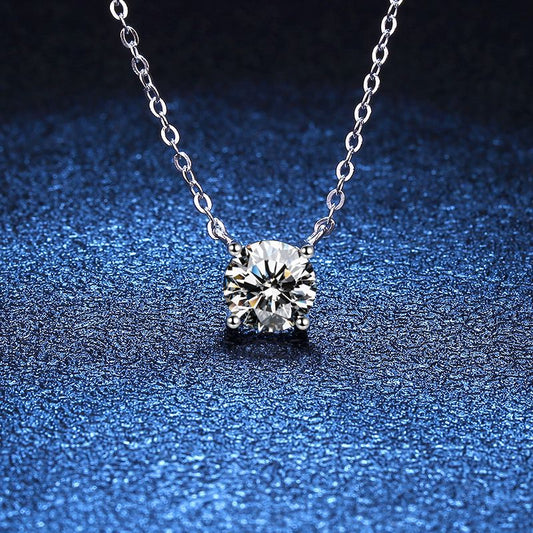 [Limara]CLASSIC FOUR-PRONG SOLITAIRE MOISSANITE NECKLACE