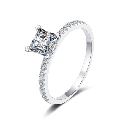 [Limara]ELEGANT PRINCESS CUT MOISSANITE ENGAGEMENT RING