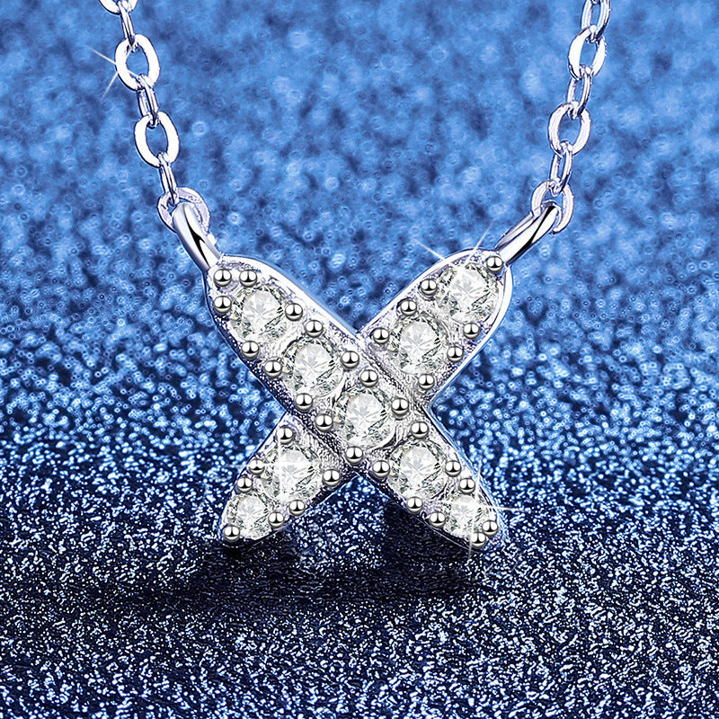 [Limara]MODERN X-SHAPE PAVÉ MOISSANITE NECKLACE