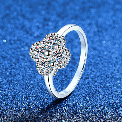 [Limara]ELEGANT FOUR-LEAF CLOVER MOISSANITE RING