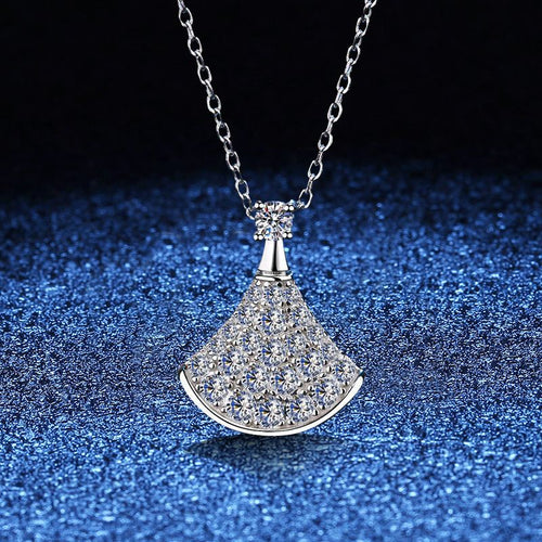 [Limara]ELEGANT FAN-SHAPED MOISSANITE PENDANT NECKLACE