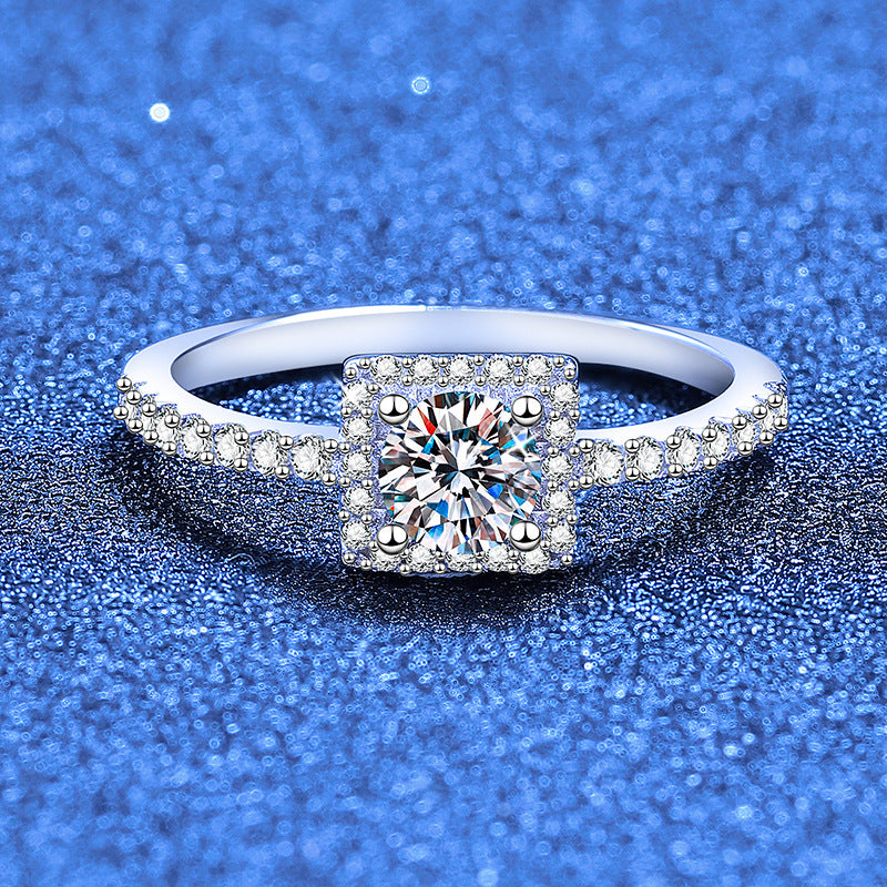 [Limara]DAINTY SUGAR-CUBE MOISSANITE RING