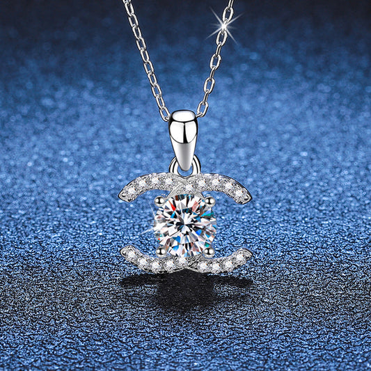 [Limara]CLASSIC INTERLOCKING MOISSANITE PENDANT NECKLACE