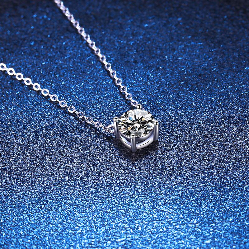 [Limara]CLASSIC FOUR-PRONG SOLITAIRE MOISSANITE NECKLACE