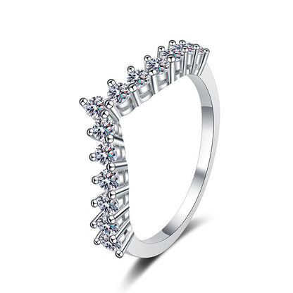 [Limara]ELEGANT V-SHAPED CHEVRON MOISSANITE RING