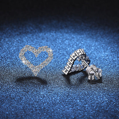 [Limara]SPARKLING HEART-SHAPED MOISSANITE STUD EARRINGS