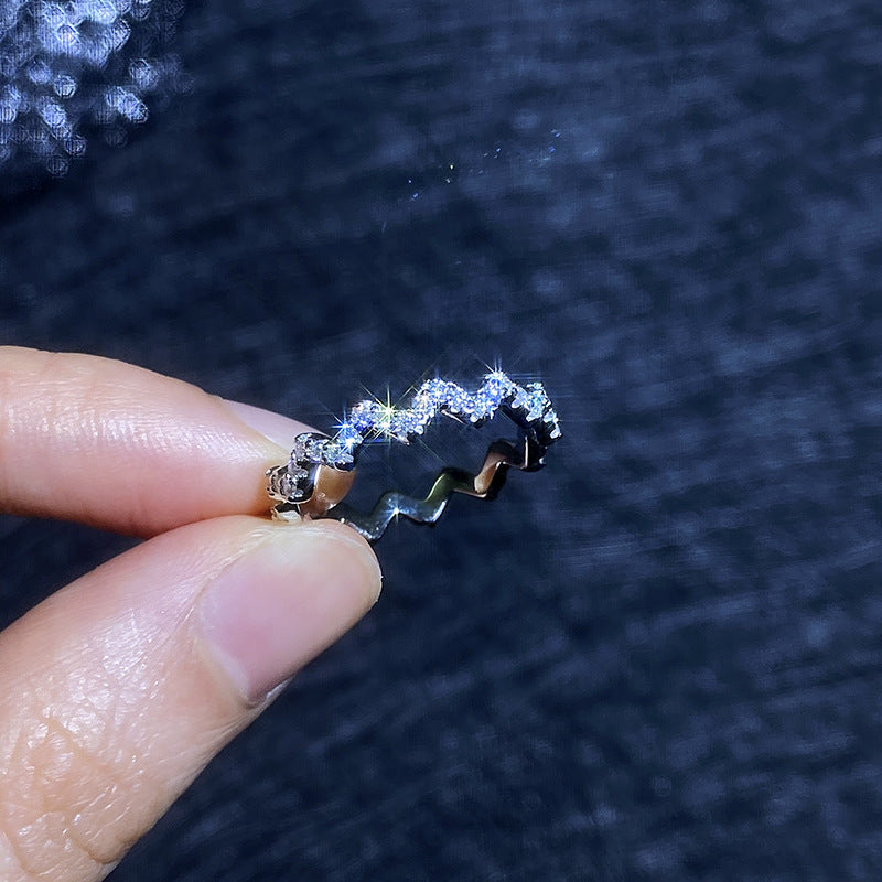 [Limara]CHIC WAVY MOISSANITE ETERNITY RING