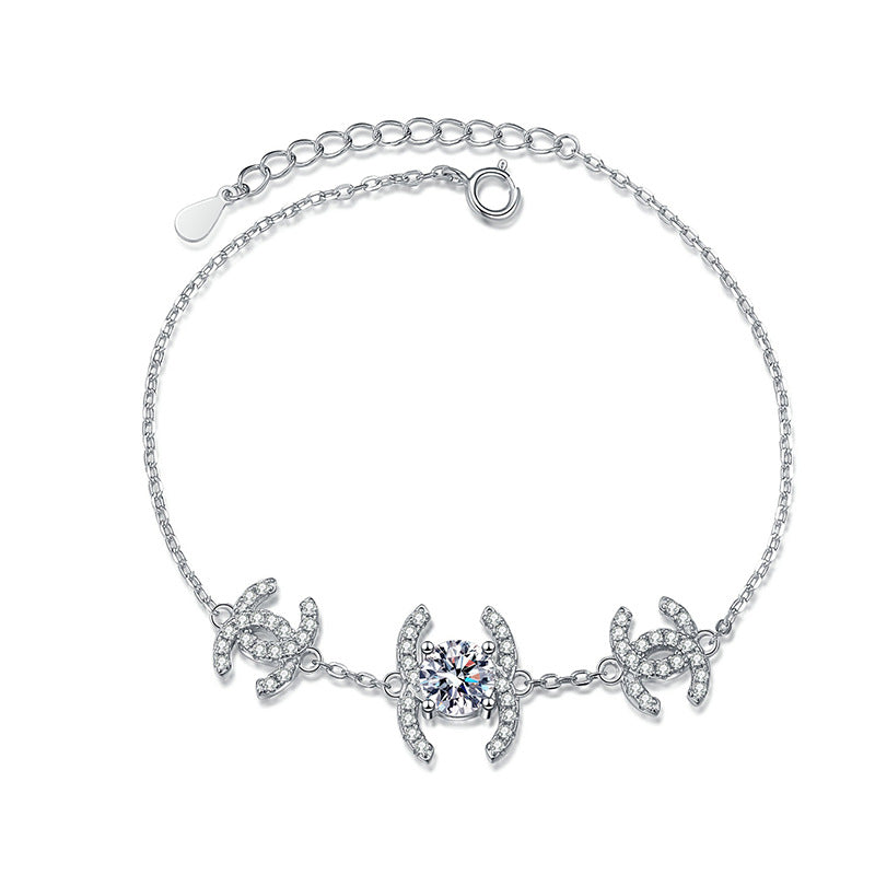 [Limara]CLASSIC INTERLOCKING MOISSANITE BRACELET