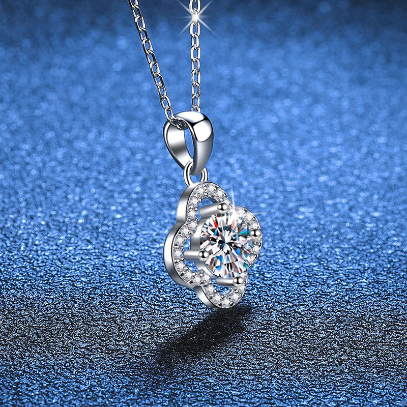 [Limara]CLASSIC CLOVER MOISSANITE PENDANT NECKLACE