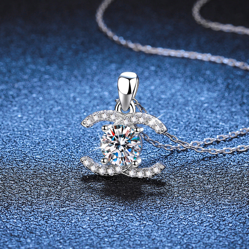 [Limara]CLASSIC INTERLOCKING MOISSANITE PENDANT NECKLACE