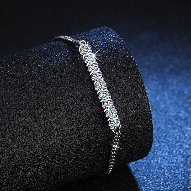 [Limara]SMILING CURVE MOISSANITE BRACELET