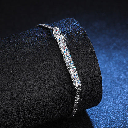 [Limara]SMILING CURVE MOISSANITE BRACELET