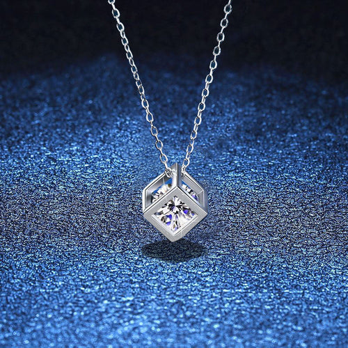 [Limara]GEOMETRIC SUGAR-CUBE MOISSANITE NECKLACE