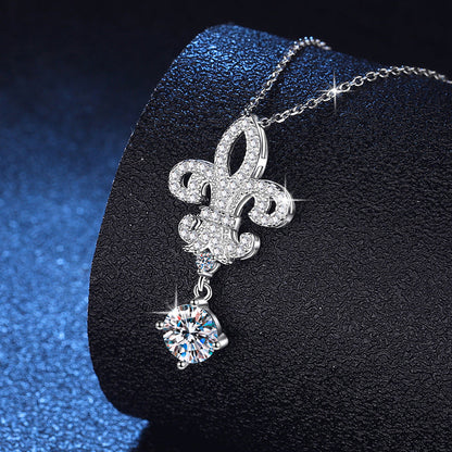 [Limara]ROYAL FLEUR-DE-LIS MOISSANITE PENDANT NECKLACE