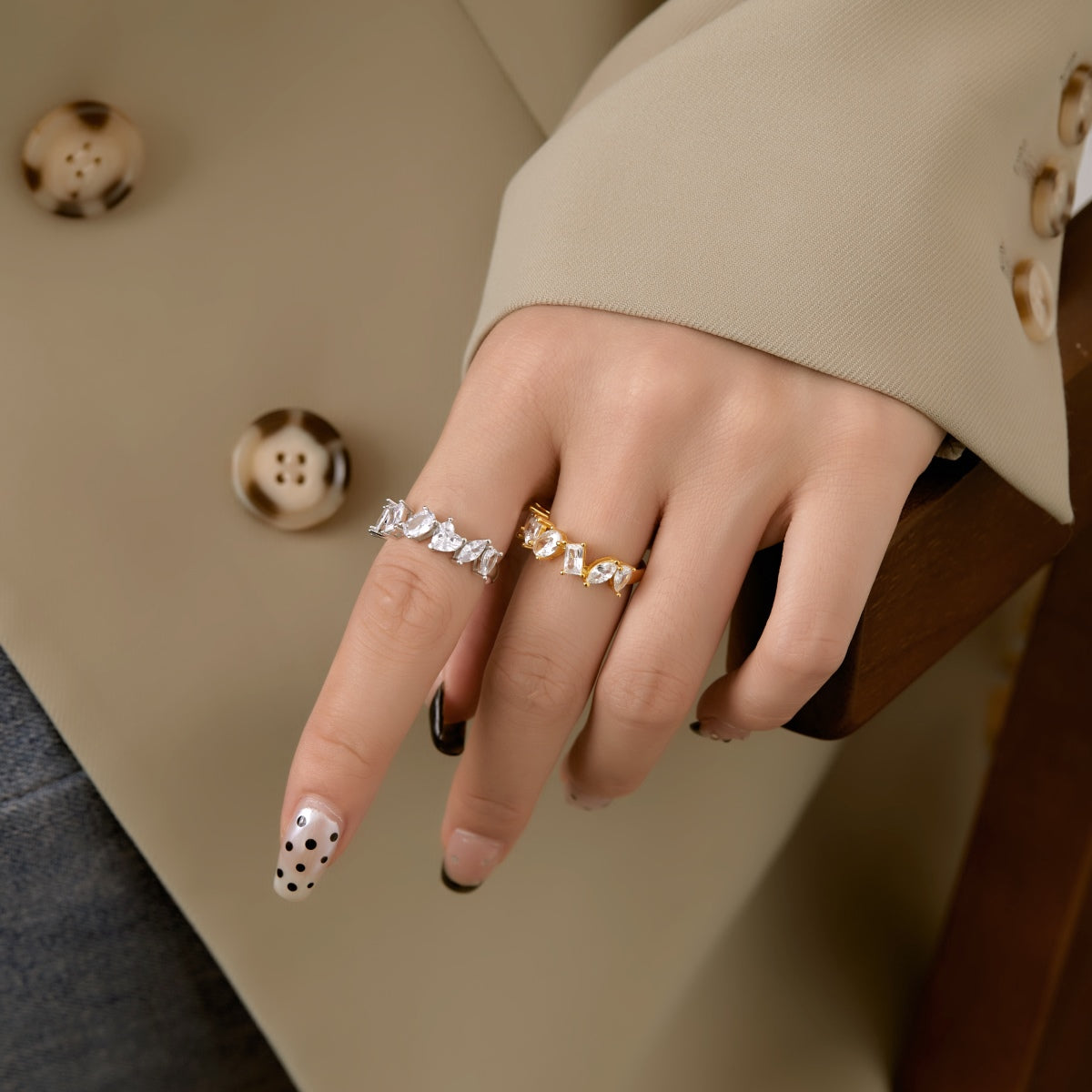 [Limara]Delicate Multi Cut Ring
