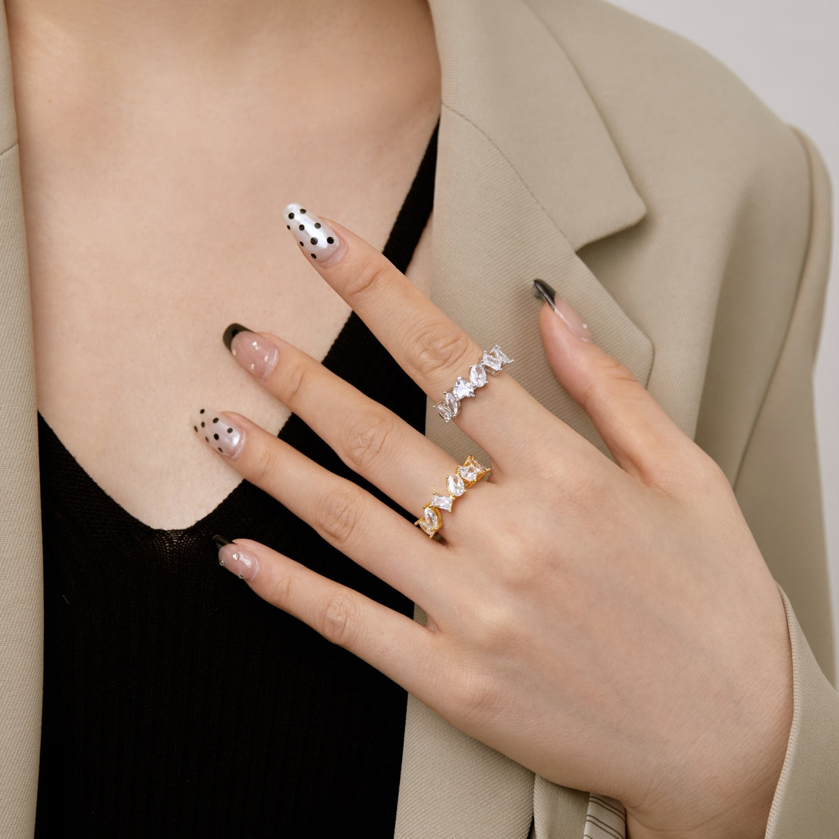[Limara]Delicate Multi Cut Ring
