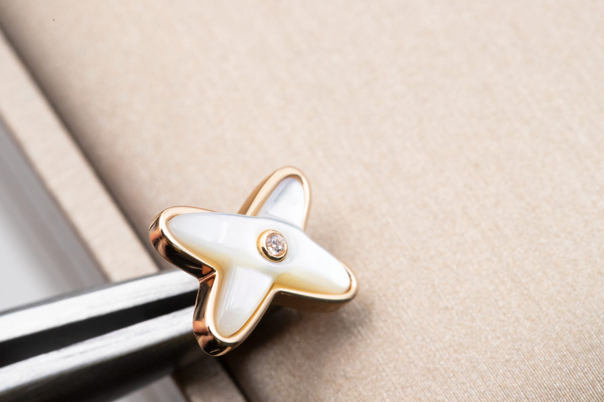 [Limara]JEUX DE WHITE MOP ROSE GOLD DIAMOND EARRINGS