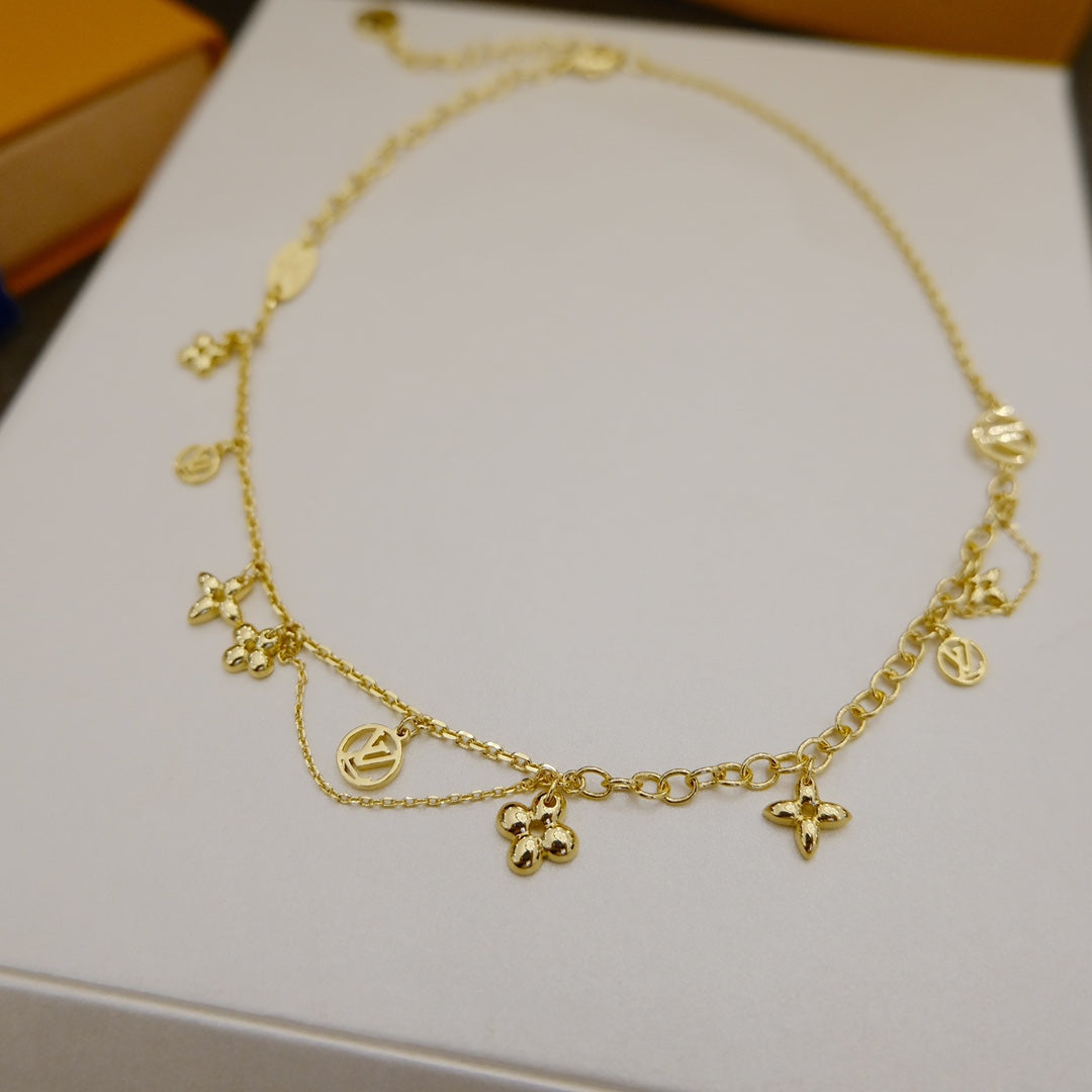 [Limara]BLOOMING SUPPLE NECKLACE BRASS