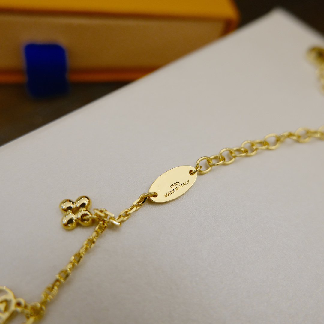 [Limara]BLOOMING SUPPLE NECKLACE BRASS