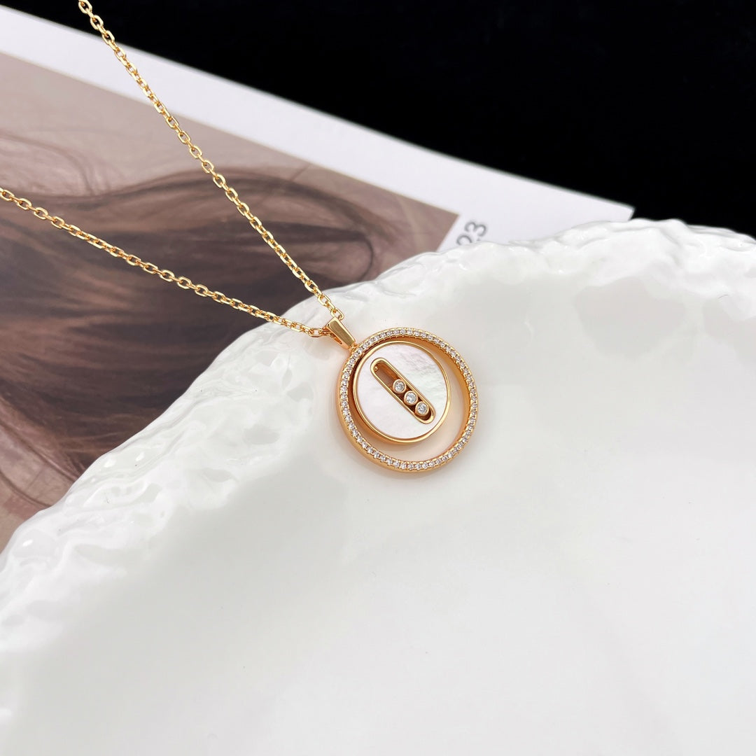 [Limara]LUCKY MOVE MM NACRE BLANCHE DIAMOND NECKLACE