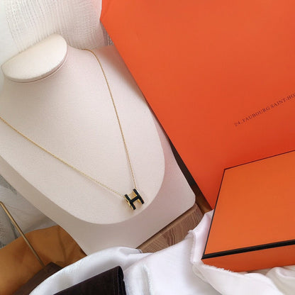 [Limara]HM CLIC BLACK ENAMEL GOLD NECKLACE