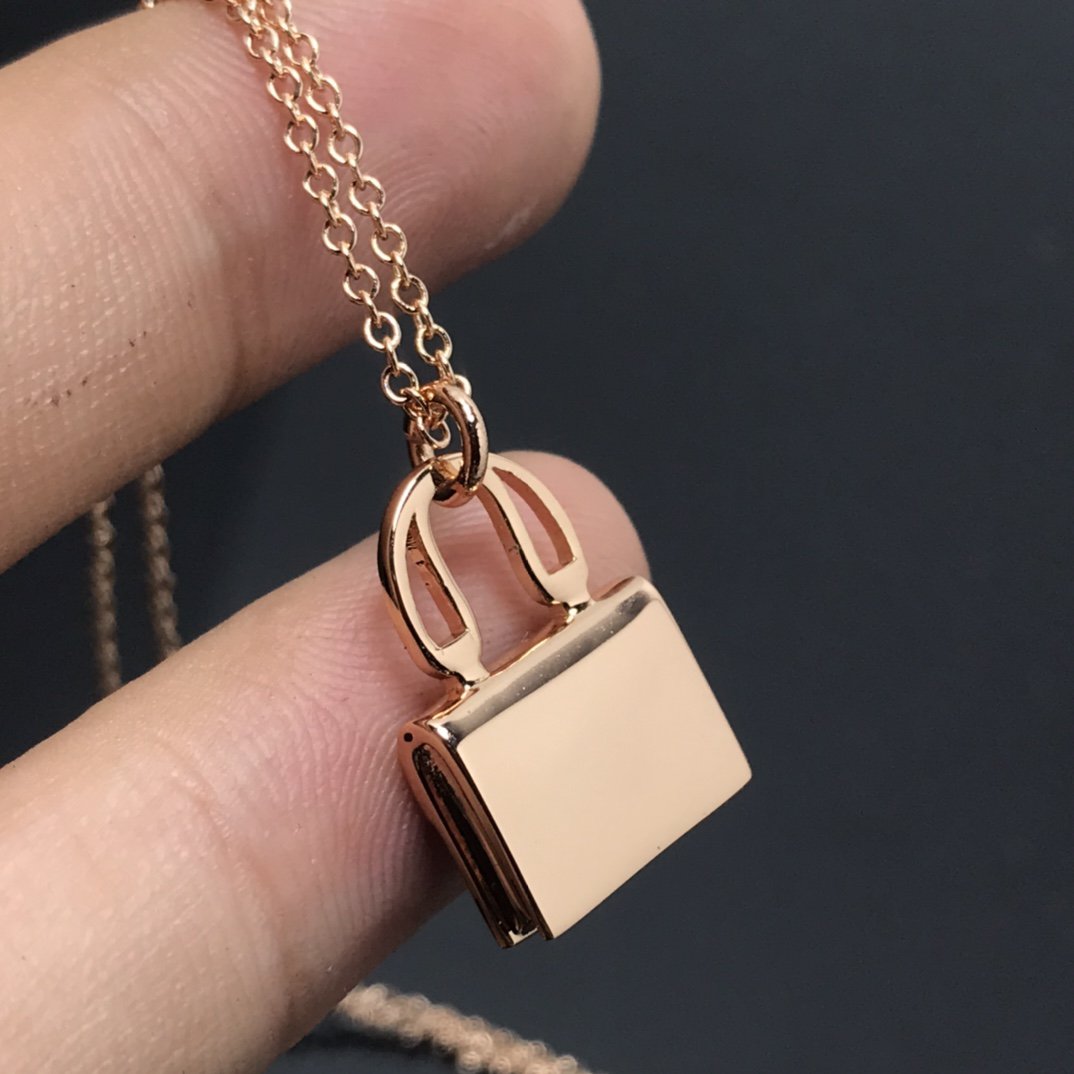 [Limara]HM NECKLACE ARRIVAL BLACK DIAMOND