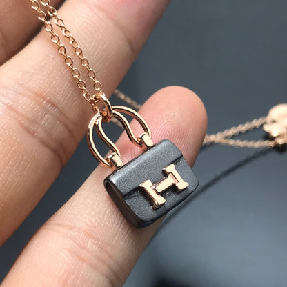 [Limara]WOMEN'S HM AMULETTES CONSTANCE PENDANT NECKLACE