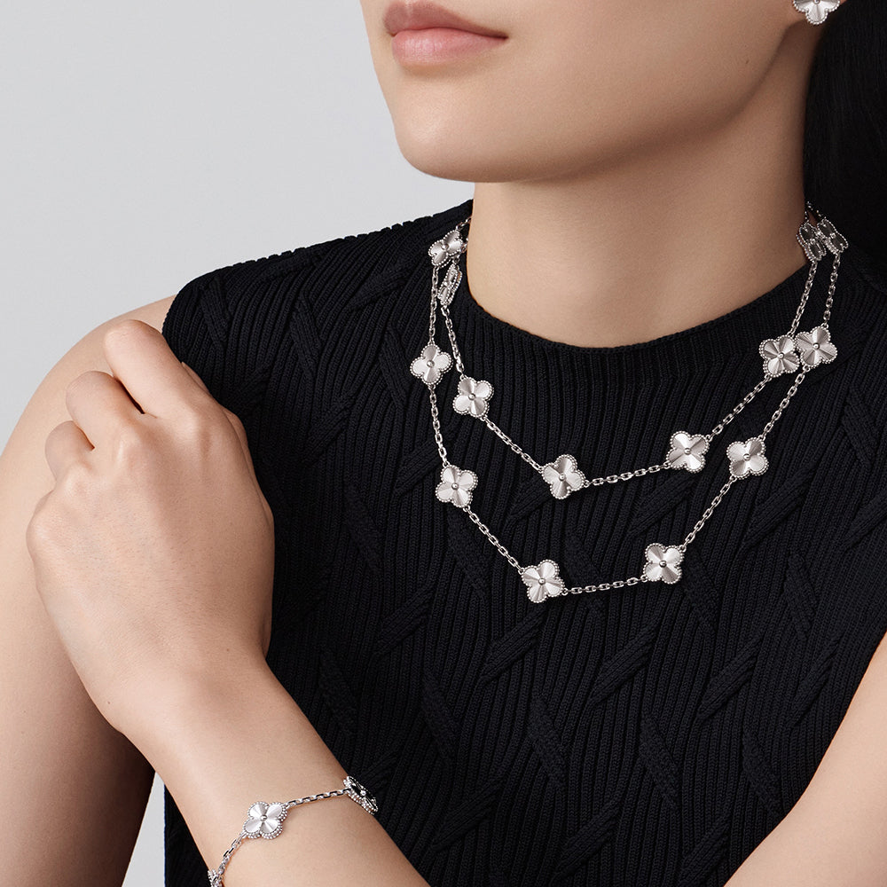 [Limara]CLOVER 20 MOTIFS DIAMOND SILVER