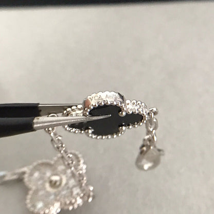 [Limara]LUCKY CLOVER 5-MOTIF BRACELET - BLACK OXNY COLLECTION