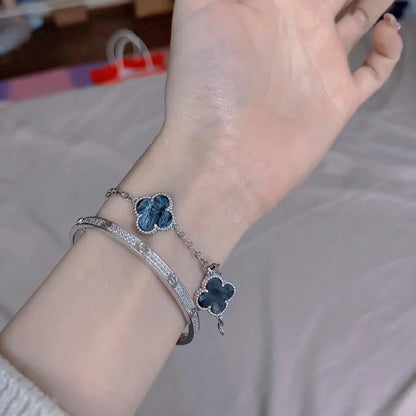 [Limara]LUCKY CLOVER 5-MOTIF BRACELET - PIETERSITE COLLECTION