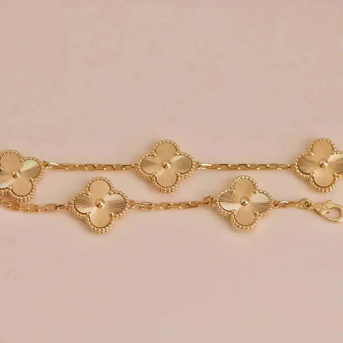 [Limara]  CLOVER 5 MOTIF LASER BRACELET COLLECTION