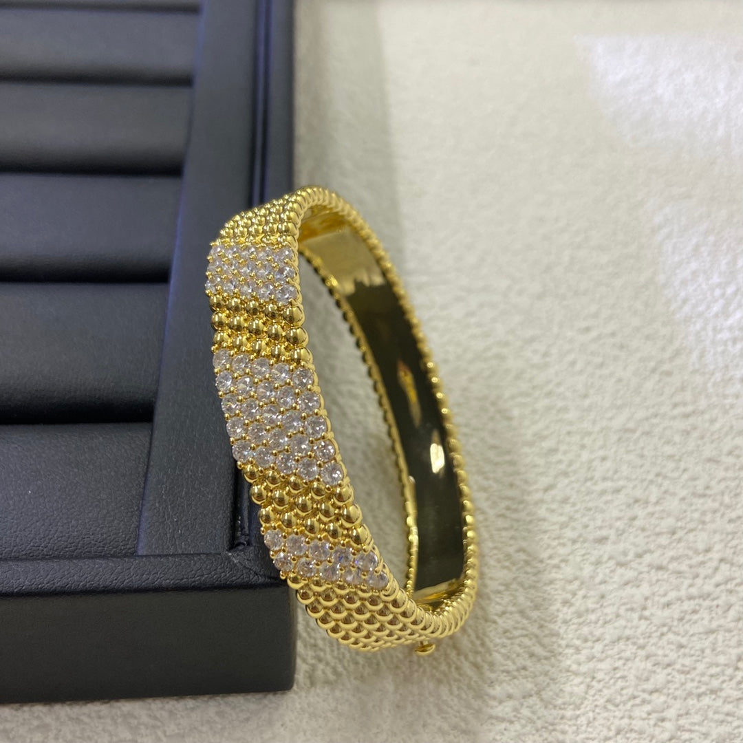 [Limara]   FIVE-ROW DIAMOND BRACELET